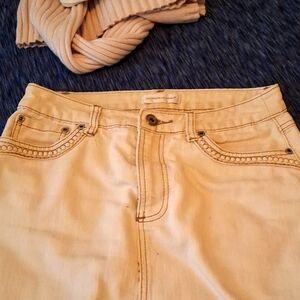 Christopher Banks||  cream Denim skirt